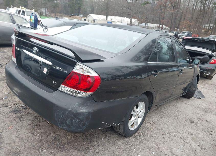 Photo 4 of 2004 Toyota Camry LE V6 (VIN 4T1BF32K44U074085)