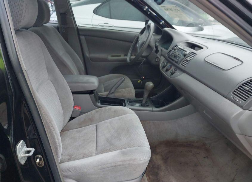 Photo 5 of 2004 Toyota Camry LE V6 (VIN 4T1BF32K44U074085)