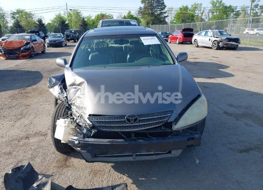 Photo 12 of 2004 Toyota Camry XLE V6 (VIN 4T1BF32K44U579852)