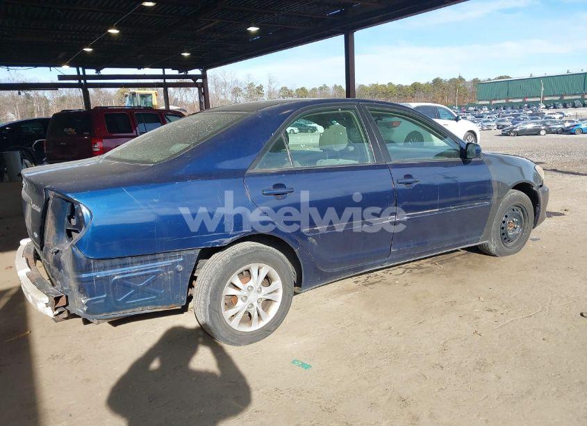 Photo 4 of 2005 Toyota Camry LE V6 (VIN 4T1BF32K45U090806)