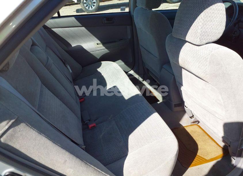 Photo 8 of 2002 Toyota Camry LE V6 (VIN 4T1BF32K52U518216)