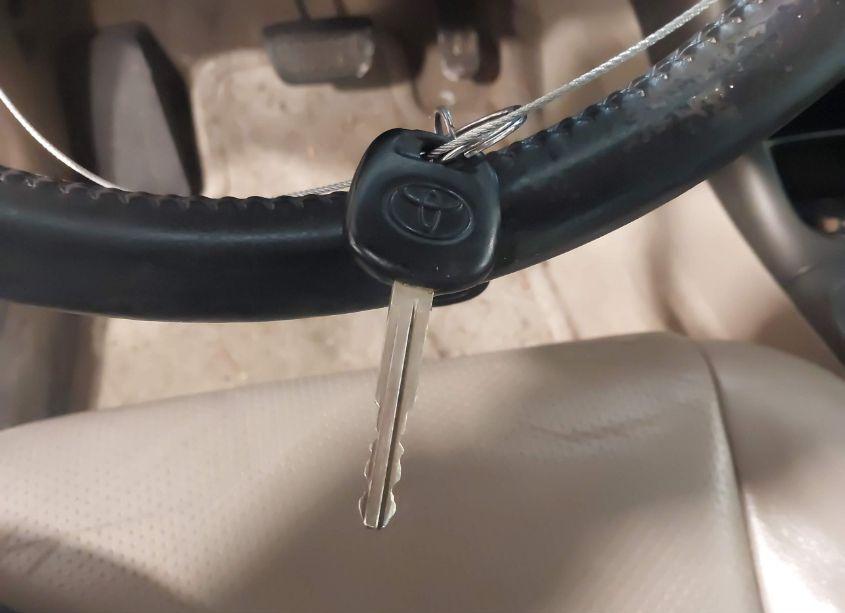 Photo 11 of 2003 Toyota Camry SE V6 (VIN 4T1BF32K53U035620)