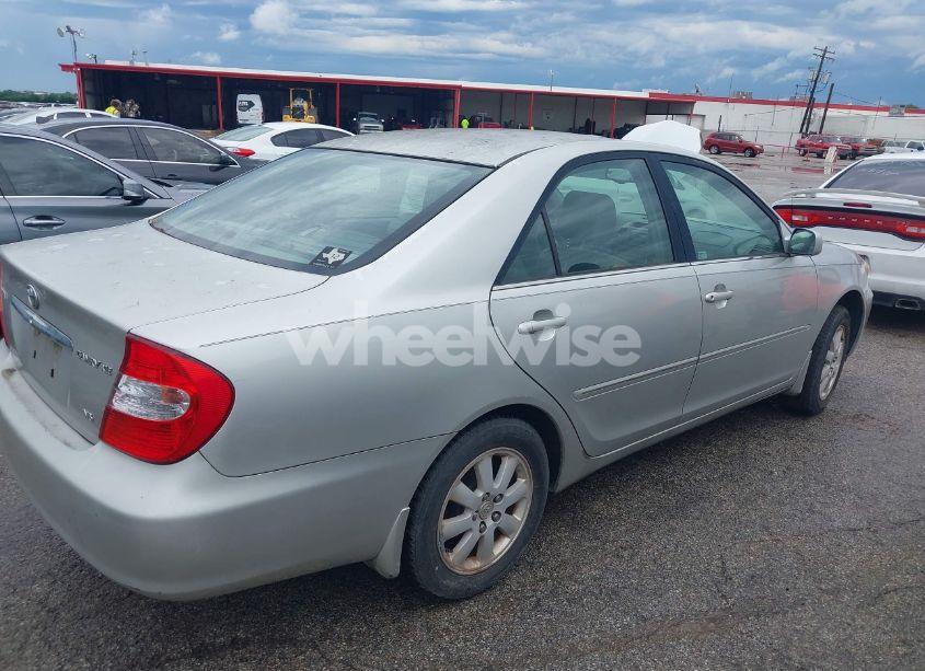 Photo 4 of 2003 Toyota Camry XLE V6 (VIN 4T1BF32K53U053261)
