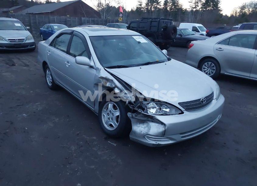 2003 Toyota Camry LE V6 (VIN 4T1BF32K53U542565) main photo