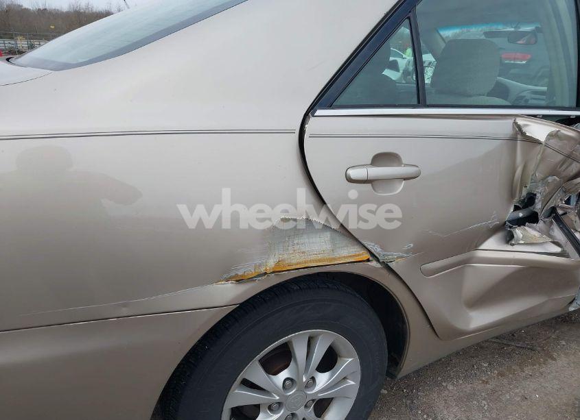 Photo 12 of 2004 Toyota Camry LE V6 (VIN 4T1BF32K54U569041)