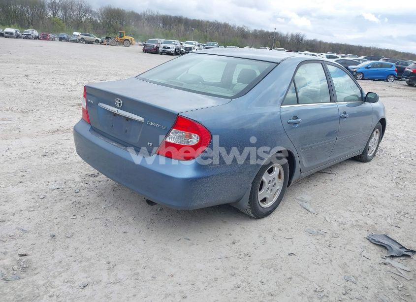 Photo 4 of 2002 Toyota Camry LE V6 (VIN 4T1BF32K62U518709)