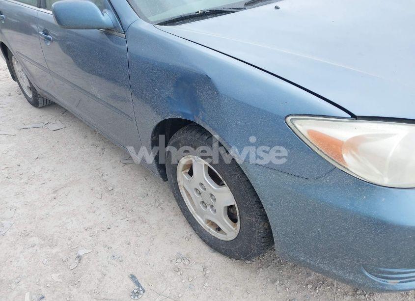 Photo 6 of 2002 Toyota Camry LE V6 (VIN 4T1BF32K62U518709)
