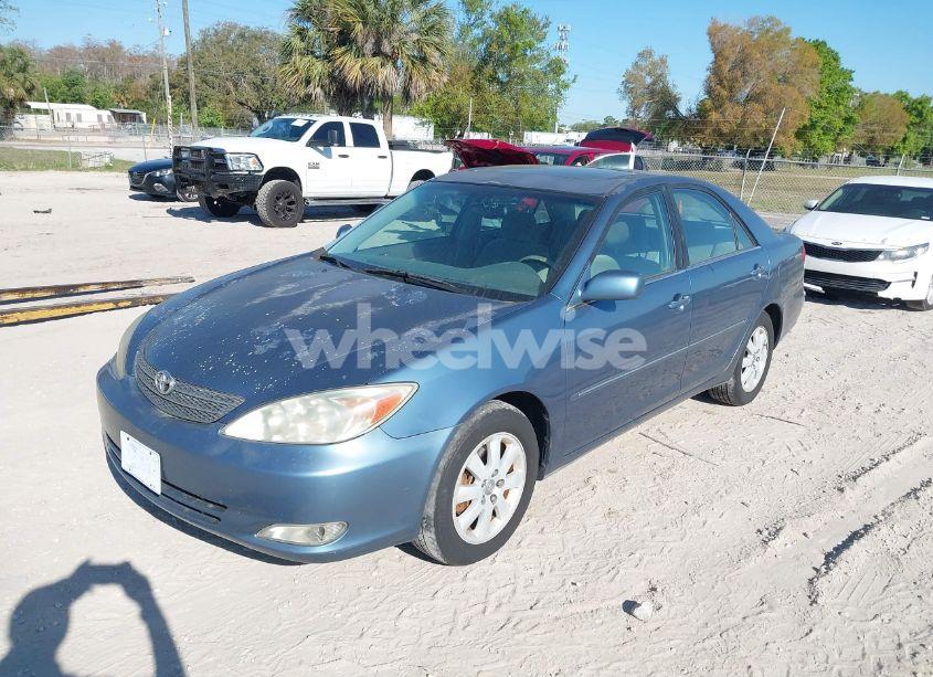 Photo 2 of 2003 Toyota Camry XLE V6 (VIN 4T1BF32K63U560430)