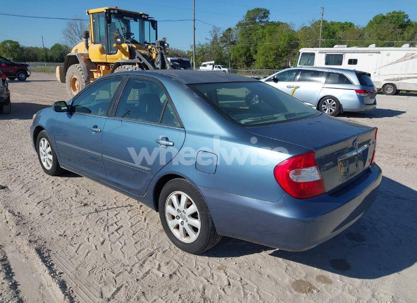 Photo 3 of 2003 Toyota Camry XLE V6 (VIN 4T1BF32K63U560430)