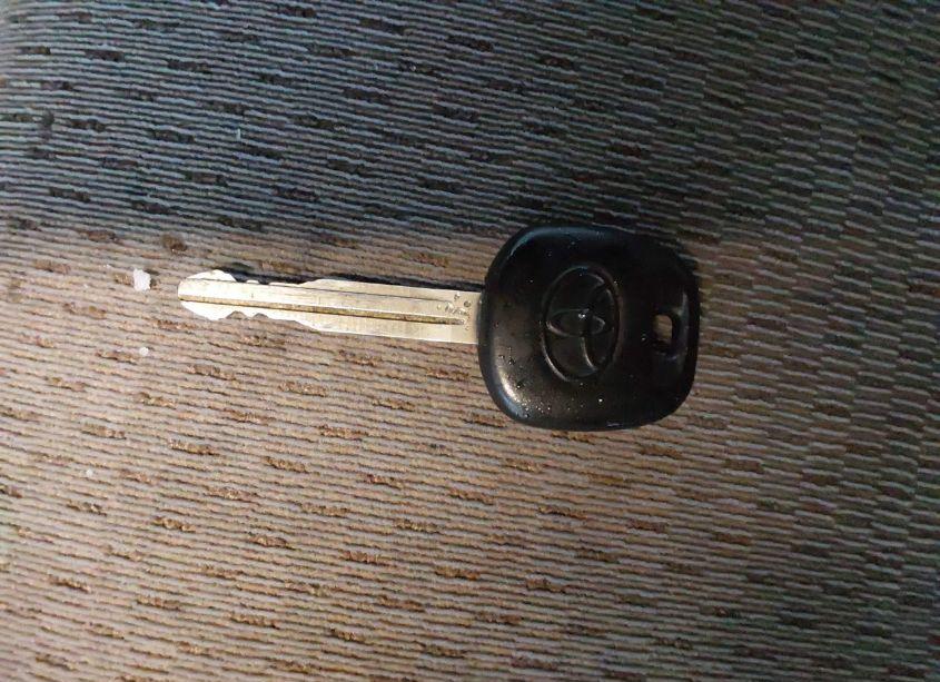 Photo 11 of 2004 Toyota Camry LE V6 (VIN 4T1BF32K64U074766)