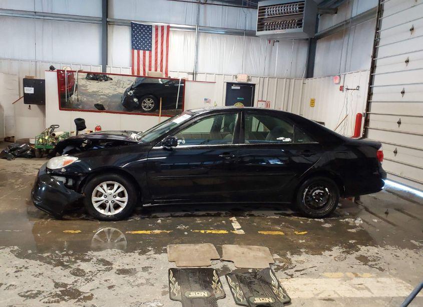 Photo 14 of 2004 Toyota Camry LE V6 (VIN 4T1BF32K64U074766)