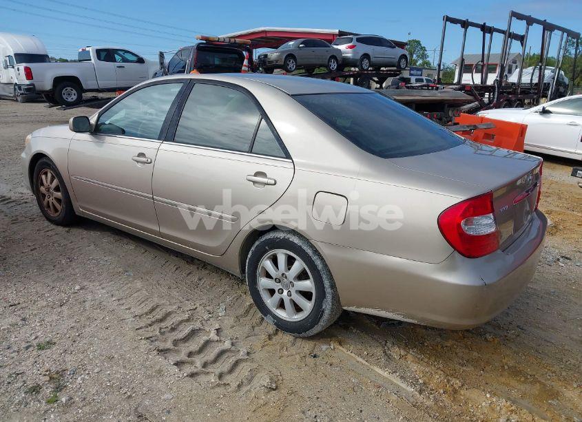 Photo 3 of 2004 Toyota Camry XLE V6 (VIN 4T1BF32K64U569520)