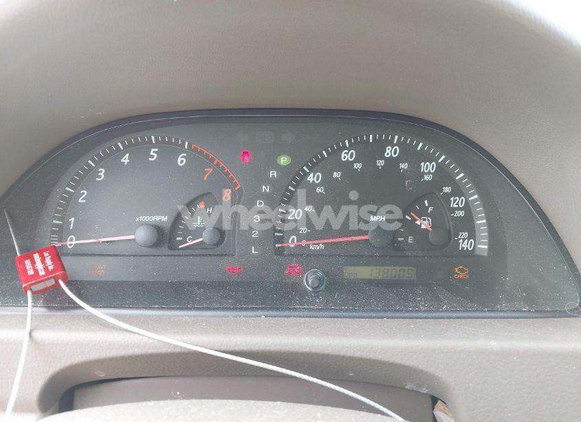 Photo 7 of 2004 Toyota Camry XLE V6 (VIN 4T1BF32K64U569520)