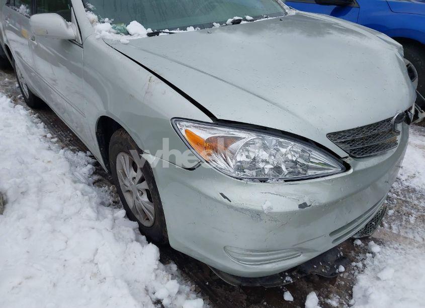 Photo 13 of 2004 Toyota Camry LE V6 (VIN 4T1BF32K64U588682)