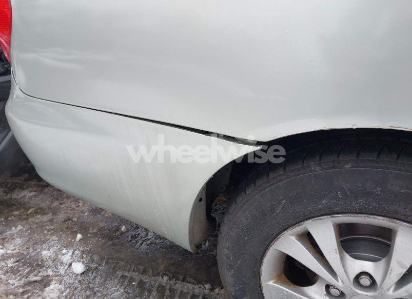 Photo 14 of 2004 Toyota Camry LE V6 (VIN 4T1BF32K64U588682)