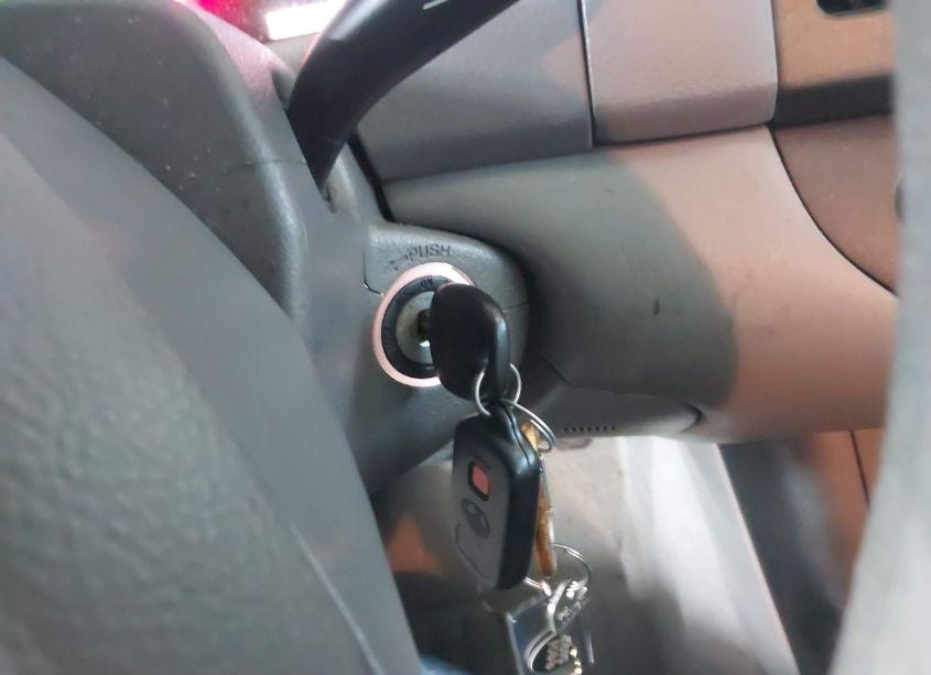 Photo 11 of 2005 Toyota Camry LE V6 (VIN 4T1BF32K65U601271)
