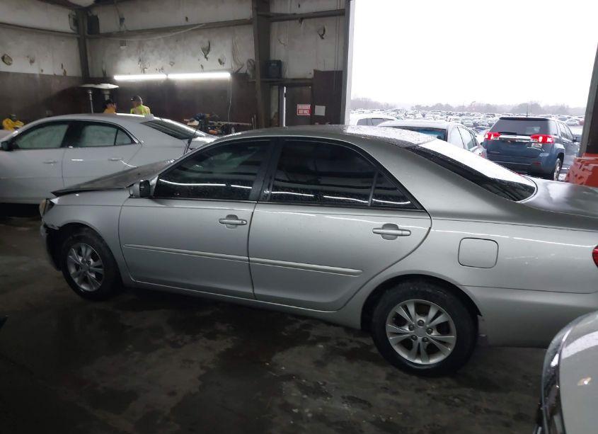 Photo 14 of 2005 Toyota Camry LE V6 (VIN 4T1BF32K65U601271)