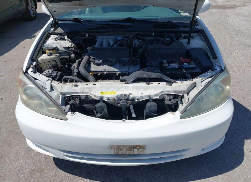Photo 10 of 2002 Toyota Camry XLE V6 (VIN 4T1BF32K72U030756)