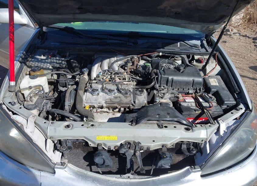 Photo 10 of 2002 Toyota Camry LE V6 (VIN 4T1BF32K72U035181)