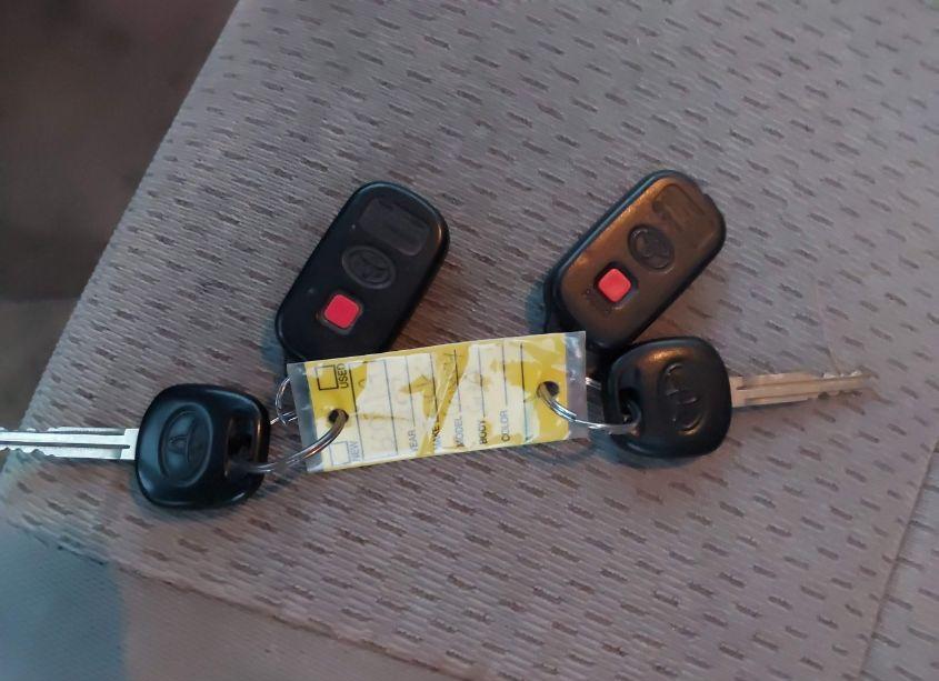 Photo 11 of 2002 Toyota Camry LE V6 (VIN 4T1BF32K72U506231)