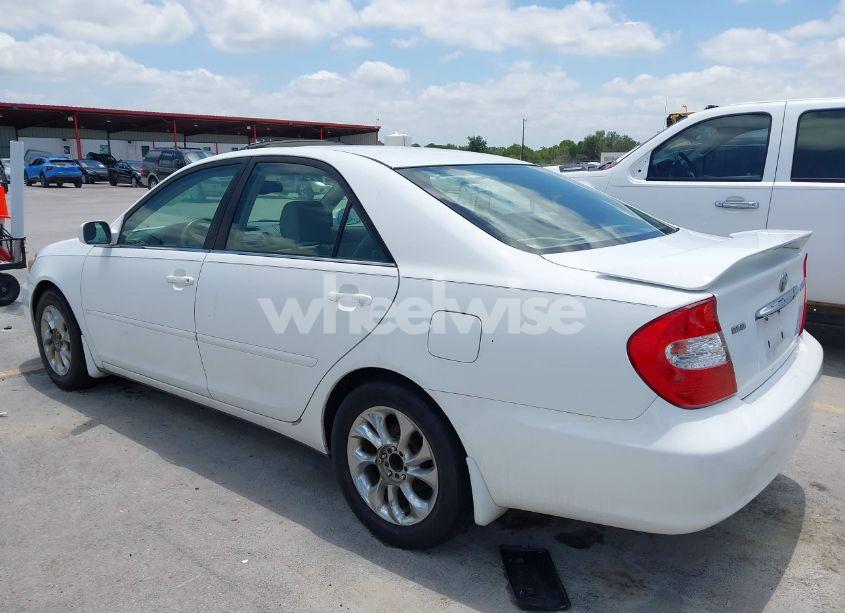 Photo 3 of 2003 Toyota Camry LE V6 (VIN 4T1BF32K73U037904)