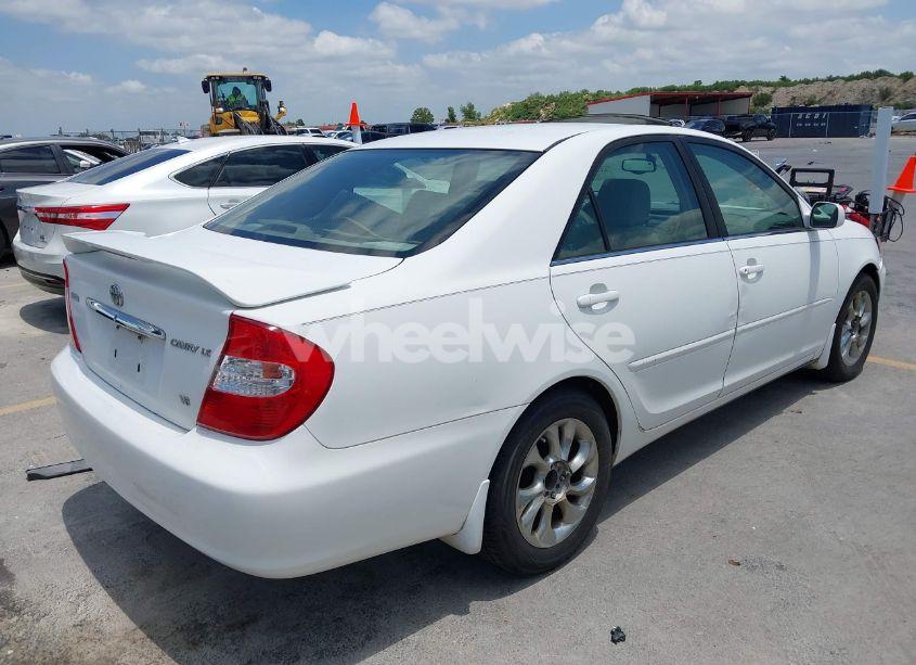 Photo 4 of 2003 Toyota Camry LE V6 (VIN 4T1BF32K73U037904)