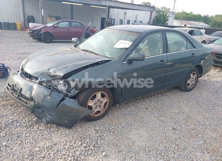 Photo 2 of 2003 Toyota Camry LE V6 (VIN 4T1BF32K73U545953)