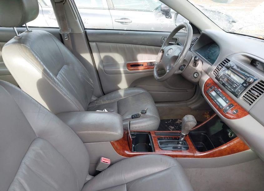 Photo 5 of 2003 Toyota Camry XLE V6 (VIN 4T1BF32K73U552112)