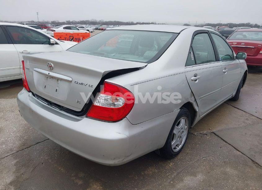 Photo 4 of 2003 Toyota Camry LE V6 (VIN 4T1BF32K73U566236)