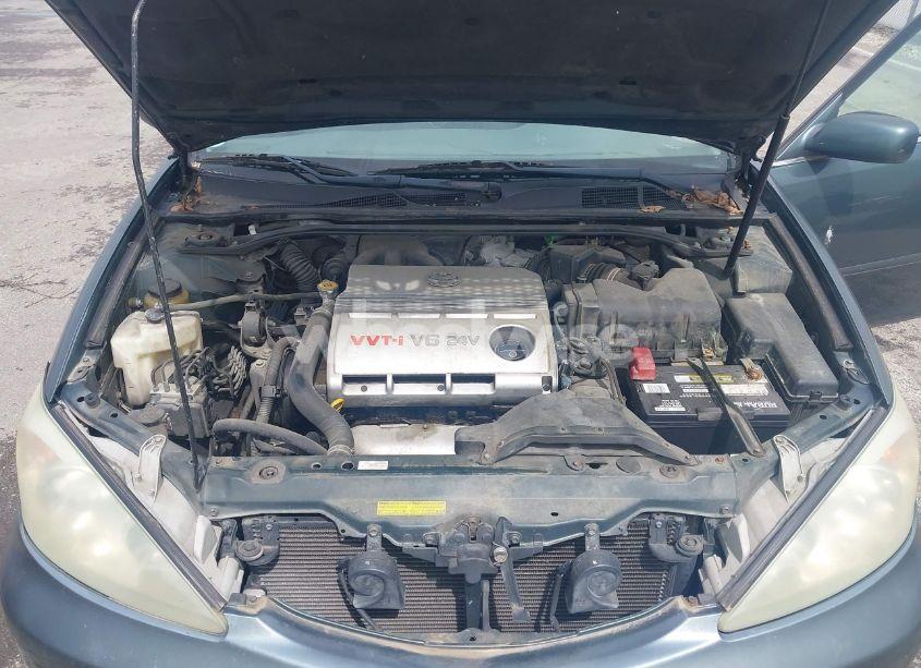 Photo 10 of 2004 Toyota Camry LE V6 (VIN 4T1BF32K74U071438)