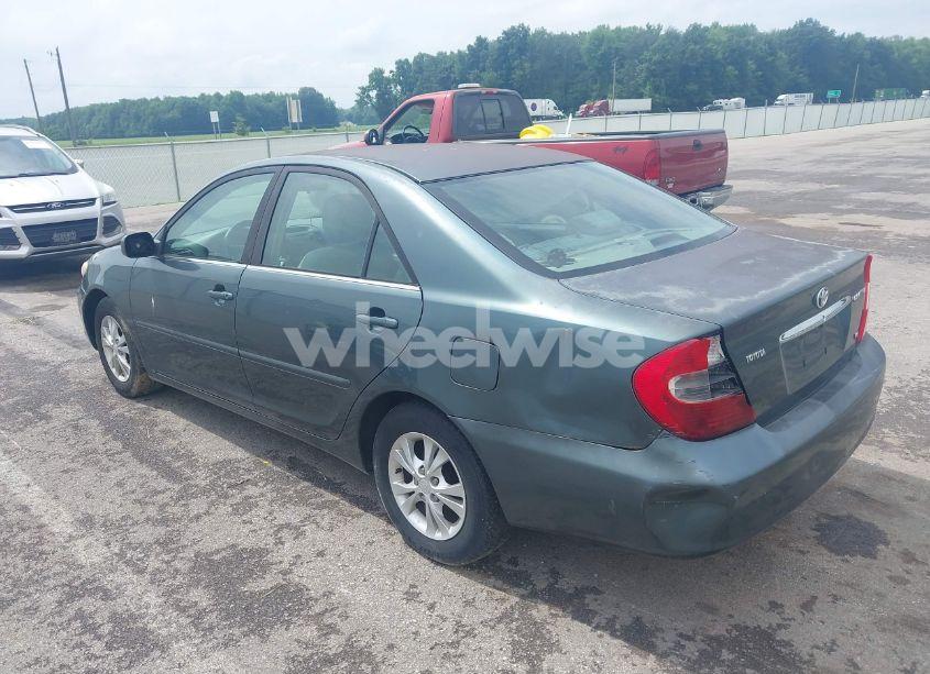 Photo 3 of 2004 Toyota Camry LE V6 (VIN 4T1BF32K74U071438)