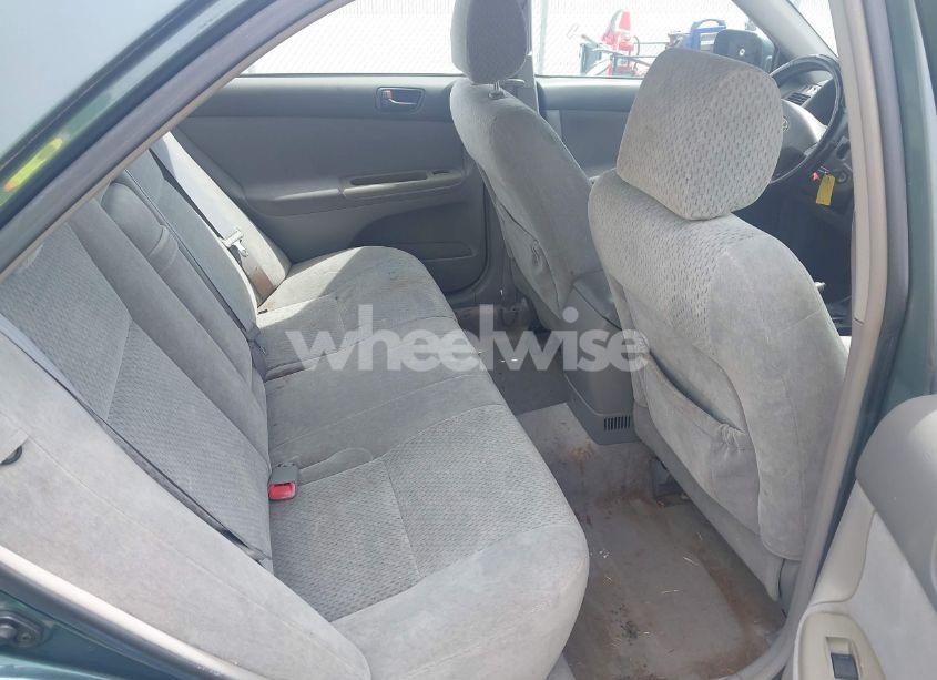 Photo 8 of 2004 Toyota Camry LE V6 (VIN 4T1BF32K74U071438)