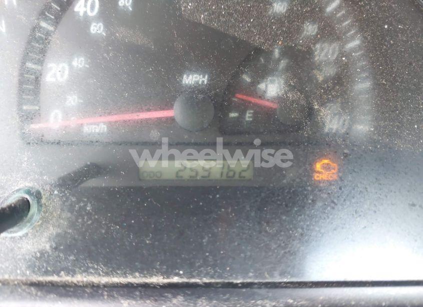 Photo 7 of 2004 Toyota Camry LE V6/XLE V6 (VIN 4T1BF32K74U073206)