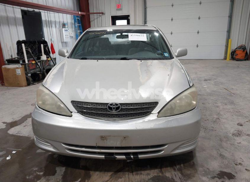 Photo 12 of 2004 Toyota Camry LE V6 (VIN 4T1BF32K74U568974)
