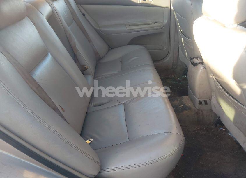 Photo 8 of 2004 Toyota Camry LE V6 (VIN 4T1BF32K74U570479)