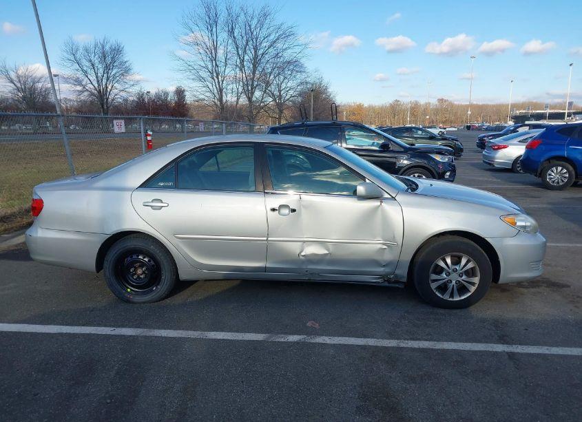 Photo 13 of 2005 Toyota Camry LE V6 (VIN 4T1BF32K75U105928)