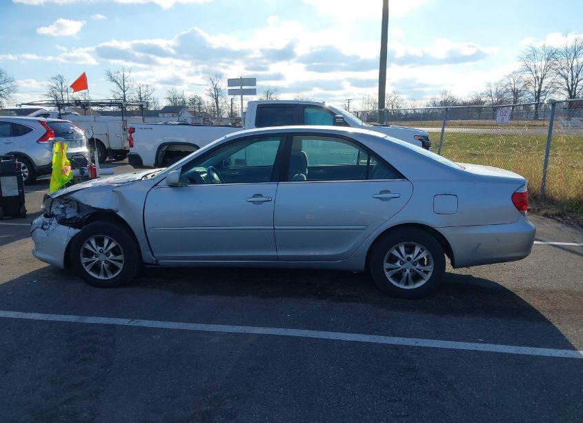 Photo 14 of 2005 Toyota Camry LE V6 (VIN 4T1BF32K75U105928)