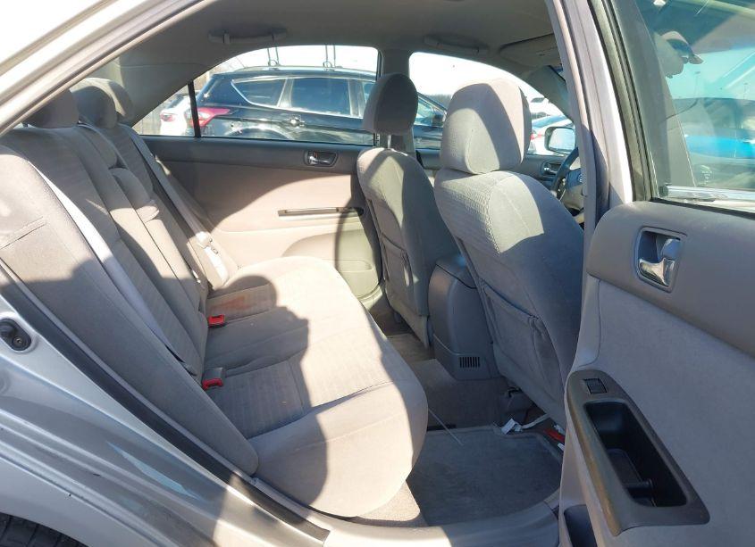 Photo 8 of 2005 Toyota Camry LE V6 (VIN 4T1BF32K75U105928)
