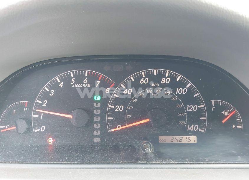 Photo 7 of 2005 Toyota Camry XLE V6 (VIN 4T1BF32K75U595836)
