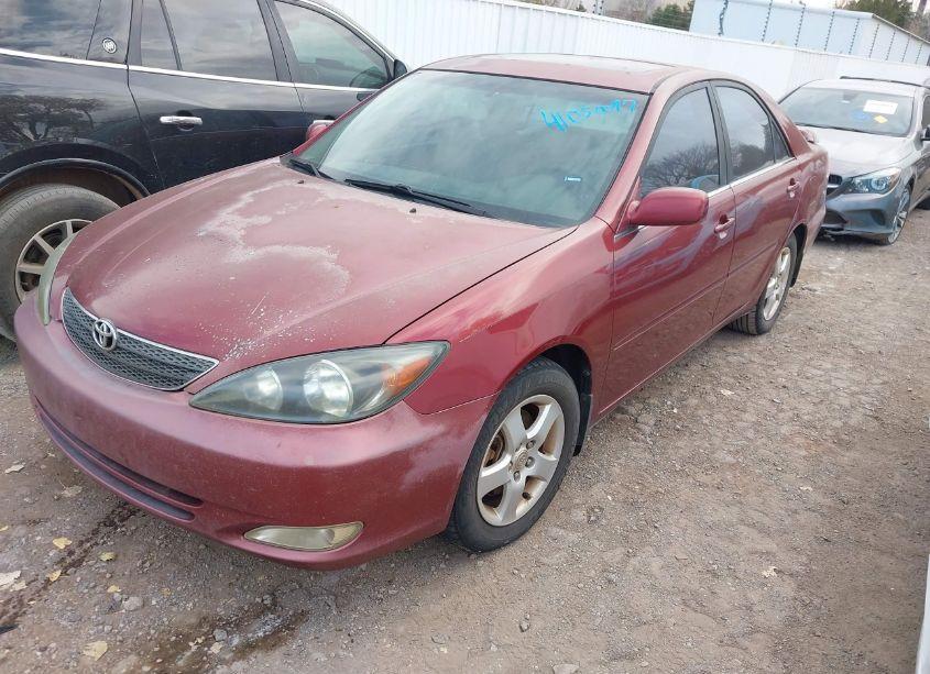 Photo 2 of 2002 Toyota Camry SE V6 (VIN 4T1BF32K82U004215)