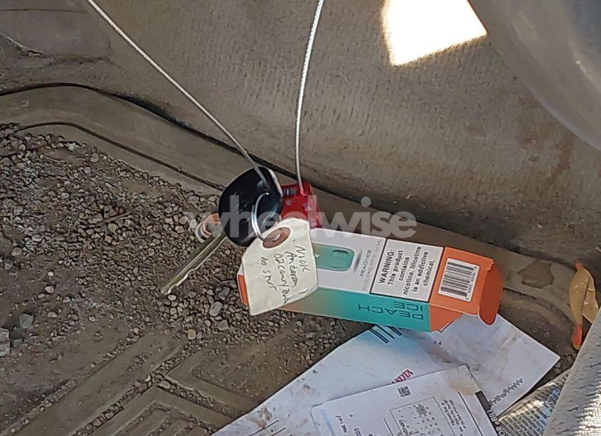 Photo 11 of 2002 Toyota Camry LE V6 (VIN 4T1BF32K82U016154)