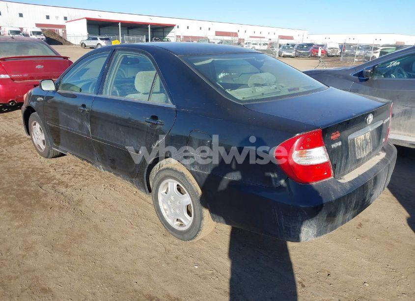 Photo 3 of 2002 Toyota Camry LE V6 (VIN 4T1BF32K82U016154)