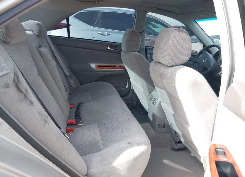 Photo 8 of 2002 Toyota Camry XLE V6 (VIN 4T1BF32K82U033696)