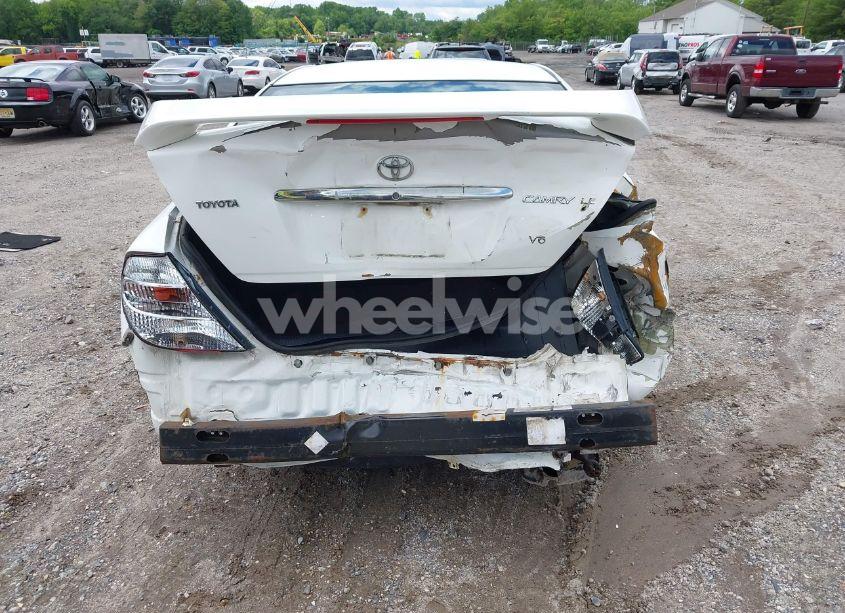 Photo 6 of 2003 Toyota Camry LE V6/SE V6/XLE V6 (VIN 4T1BF32K83U052749)