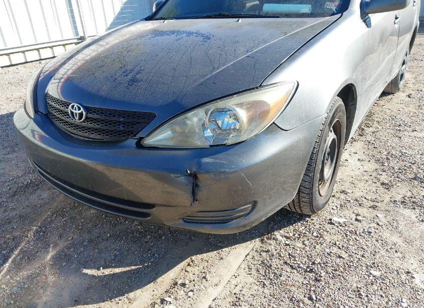 Photo 6 of 2004 Toyota Camry LE V6 (VIN 4T1BF32K84U078981)