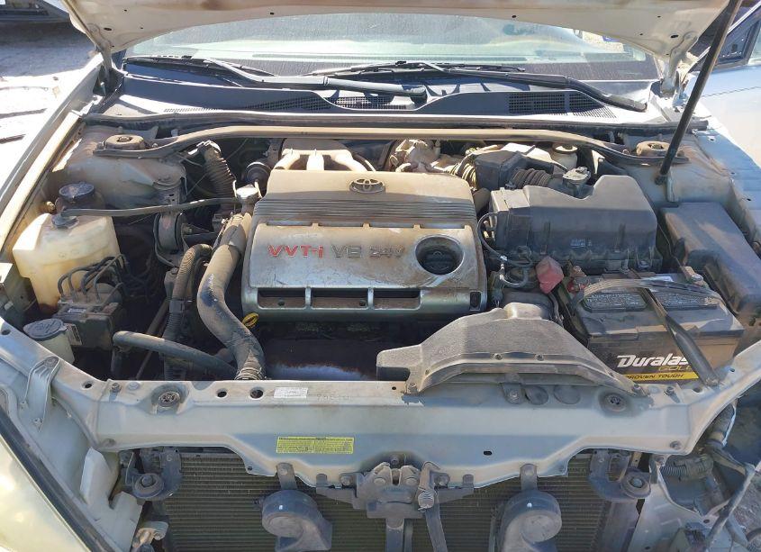 Photo 10 of 2004 Toyota Camry LE V6 (VIN 4T1BF32K84U576159)
