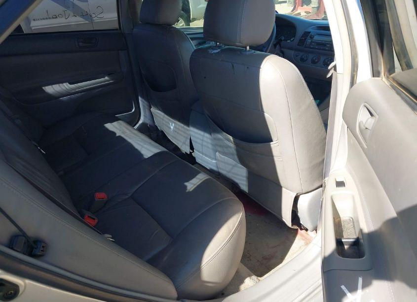 Photo 8 of 2004 Toyota Camry LE V6 (VIN 4T1BF32K84U576159)