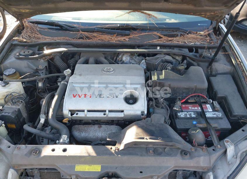 Photo 10 of 2004 Toyota Camry XLE V6 (VIN 4T1BF32K84U578476)