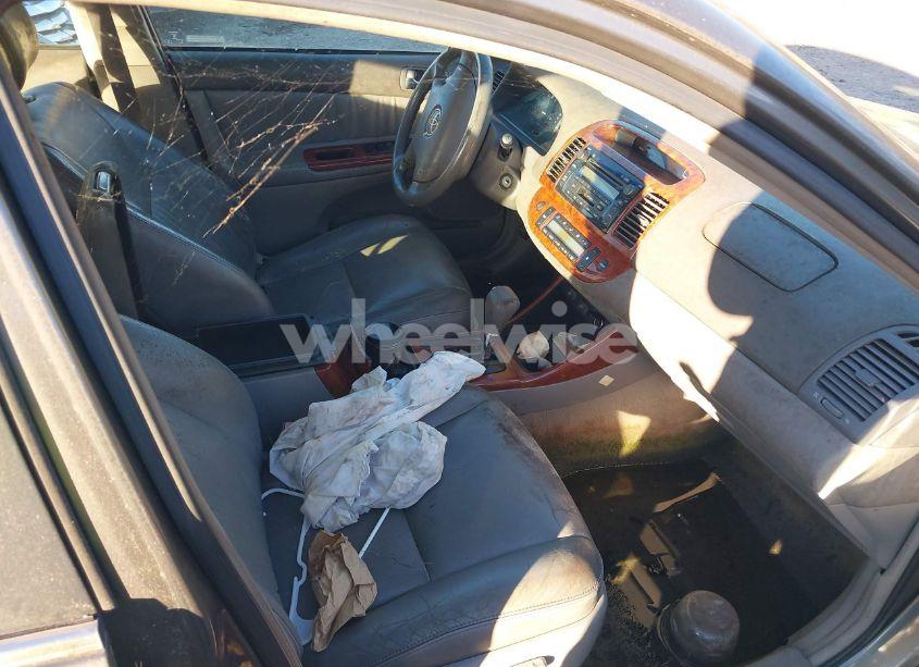 Photo 5 of 2004 Toyota Camry XLE V6 (VIN 4T1BF32K84U578476)