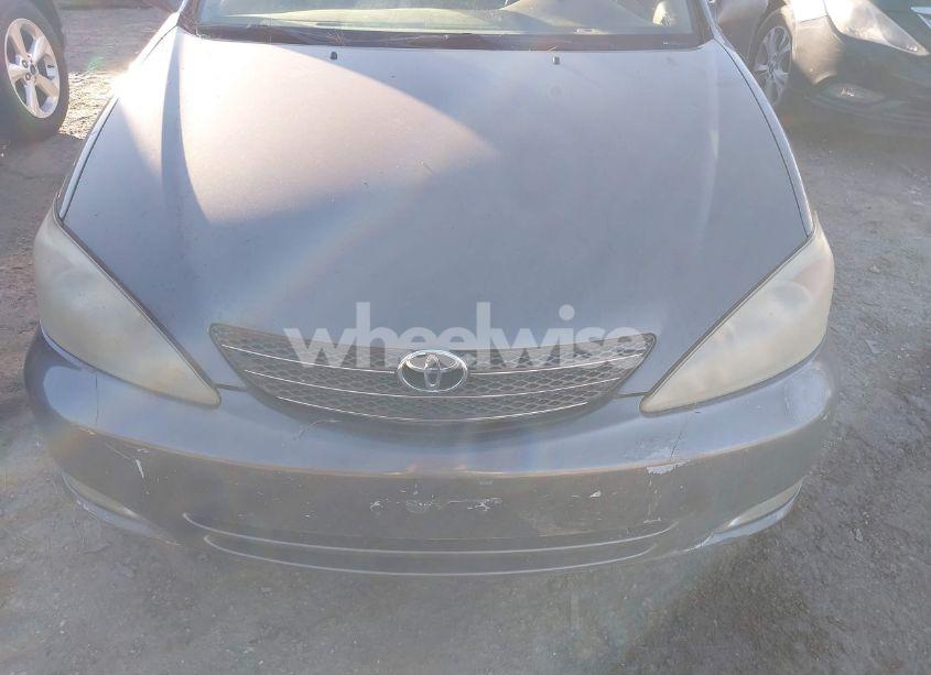 Photo 6 of 2004 Toyota Camry XLE V6 (VIN 4T1BF32K84U578476)